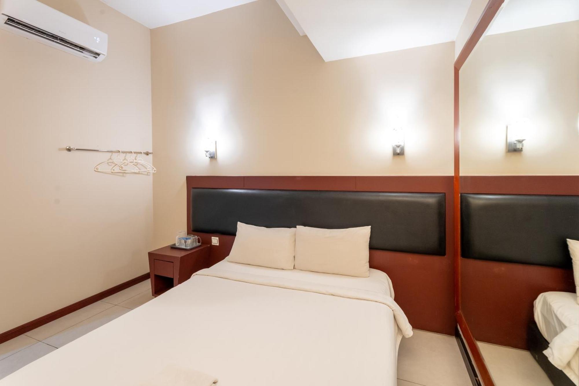 Pertama Lodge Тавау Екстериор снимка
